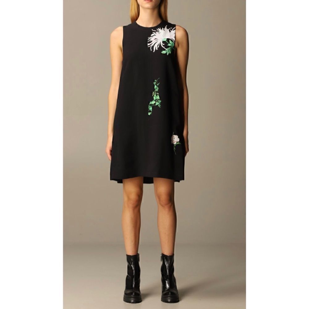 N° 21
Floral patterned cady dress Size 38 /4 NWOT
